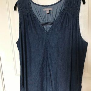 Peace & Pearls Jean Swing Shirt - XL V neck Tank